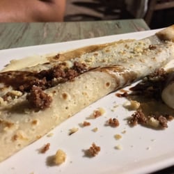 El Raku - Creps de chocolate con nueces y nata