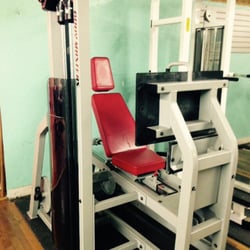 Zone Fitness and Tan - Nice equipment