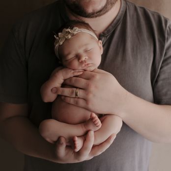 Two Peas in a Pod Photography - Glendale Arizona Newborn and Family Photographer. - Session Photography Near Me Two Peas in a Pod Photography - Glendale Arizona Newborn and Family Photographer. - Session Photography Near Me