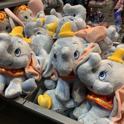 MouseGear - Get a movie, get a toy