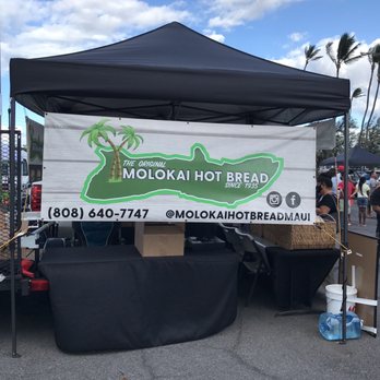 Molokai Hot Bread Maui - a sign for molokai hot bread - Pop-up Shops Near Me - Kahului, Hawaii