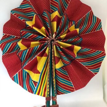 Body by Gigi - African Print Handheld fans - Cosmetics & Beauty Supply Near Me - Compton, California Body by Gigi - African Print Handheld fans - Cosmetics & Beauty Supply Near Me - Compton, California