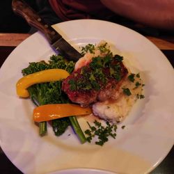 Oliver's - Cherry mustard pork