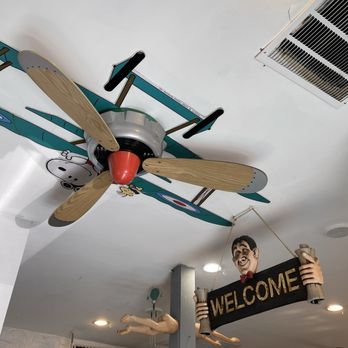 Cookie's Kitchen - a ceiling fan with a welcome sign - Breakfast & Brunch Near Me - Pasadena, Maryland Cookie's Kitchen - a ceiling fan with a welcome sign - Breakfast & Brunch Near Me - Pasadena, Maryland