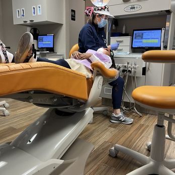 Greenhaven Pediatric Dentistry - Pediatric Dentists Near Me - Sacramento, California Greenhaven Pediatric Dentistry - Pediatric Dentists Near Me - Sacramento, California