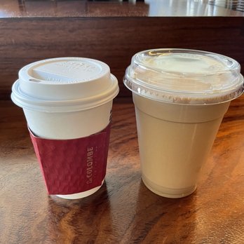 La Colombe Coffee Roasters - Oat milk draft latte (right side) - Coffee & Tea Near Me - Beverly Hills, California