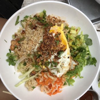 Vui's Kitchen - Rice Bowl with Egg - Vegan Near Me - Nashville, Tennessee