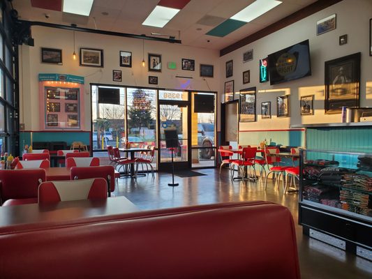 60's Cafe & Diner by null