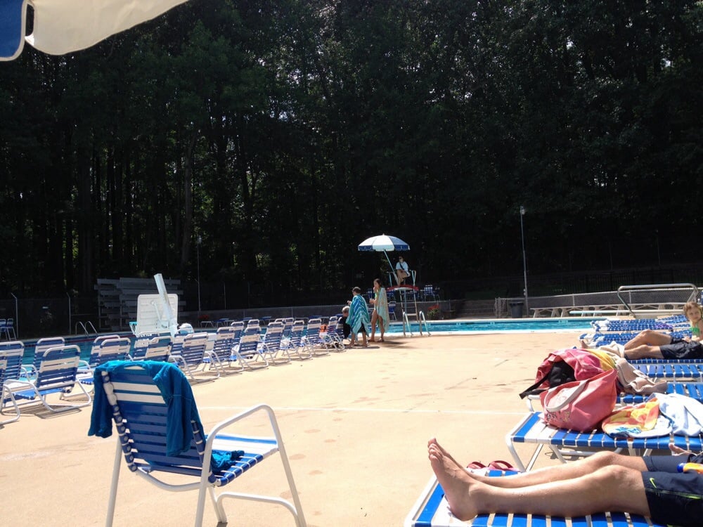 FOX MILL WOODS SWIM TENNIS CLUB Updated August 2024 2634 Black Fir