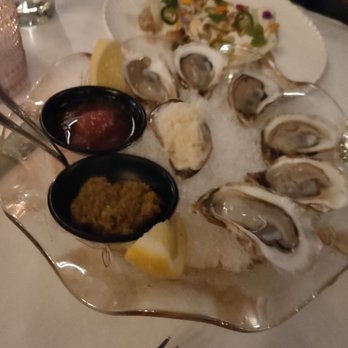 Leña Restaurante - Oysters ($1 each if you buy a bottle of wine) - Latin American Near Me - Toronto, Ontario Leña Restaurante - Oysters ($1 each if you buy a bottle of wine) - Latin American Near Me - Toronto, Ontario