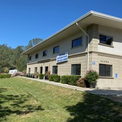 Sierra Automotive - Front of shop