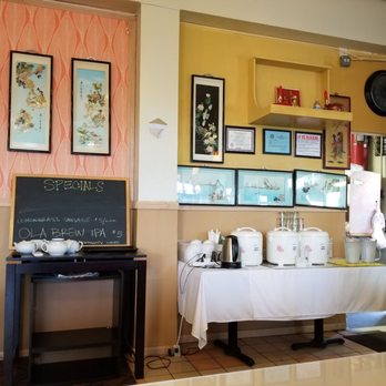 XO Restaurant - Decor - Asian Fusion Near Me - Honolulu, Hawaii