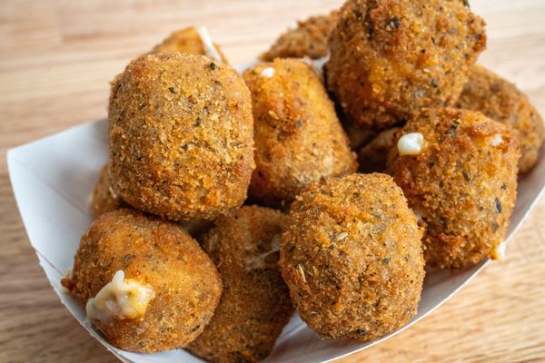 The Nugget Spot by null