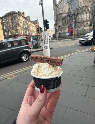 Alandas Gelato by null