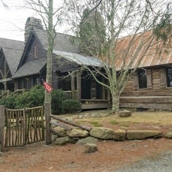 Your Inspection Expert - We have a lot of experience with log homes. - Home Inspectors Near Me Your Inspection Expert - We have a lot of experience with log homes. - Home Inspectors Near Me