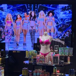 Background of store, very cool!!!! Background of store, very cool!!!!