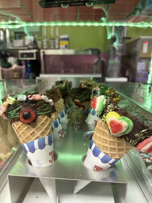 Ice Cream Monster by null