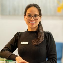 Suncoast Dental Specialists - Kim D. Assistant Manager