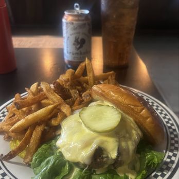 Meat 'n Greet - Burgers Near Me - Newnan, Georgia