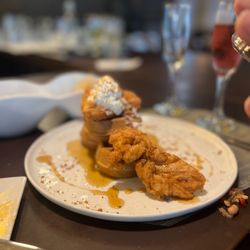 Twisted Soul Cookhouse & Pours - Chicken & Waffles