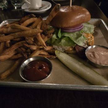 Frick Park Tavern - New American Near Me - Pittsburgh, Pennsylvania