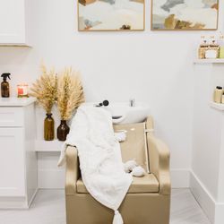 Lane West Hair - Relaxation Station