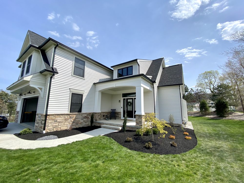 JLC LANDSCAPING Updated September 2024 8893 East Ave, Mentor, Ohio