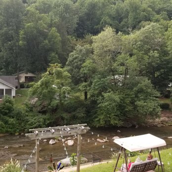 Carter Lodge - Worth every penny! - Hotels Near Me - Chimney Rock, North Carolina