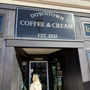 Downtown Coffee & Cream - Entrance - Coffee & Tea Near Me - Onawa, Iowa