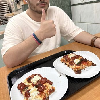 KRISPY PIZZA - Updated February 2026 - 227 Photos & 296 Reviews - 33