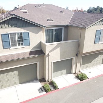 Tapestry Townhomes - Garage Side Exterior - Apartments Near Me - Turlock, California Tapestry Townhomes - Garage Side Exterior - Apartments Near Me - Turlock, California