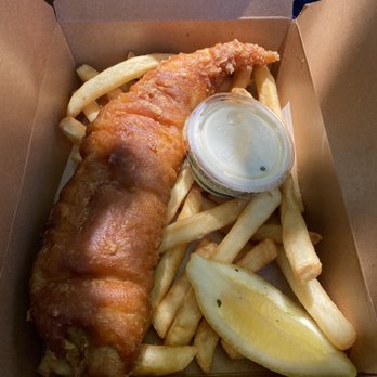 MARKET Seafood Eatery - Kids fish and chips - Seafood Near Me - Edmonds, Washington MARKET Seafood Eatery - Kids fish and chips - Seafood Near Me - Edmonds, Washington