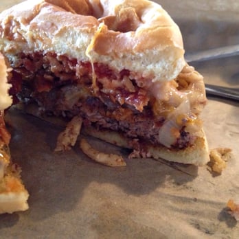 Mr Brews Taphouse - Burgers are just the right size and delicious! - American Near Me - Plover, Wisconsin
