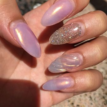 Acryliq Nails - 4 weeks old, no broken nails, still looking super amazing - Nail Salons Near Me - Canoga Park, California Acryliq Nails - 4 weeks old, no broken nails, still looking super amazing - Nail Salons Near Me - Canoga Park, California