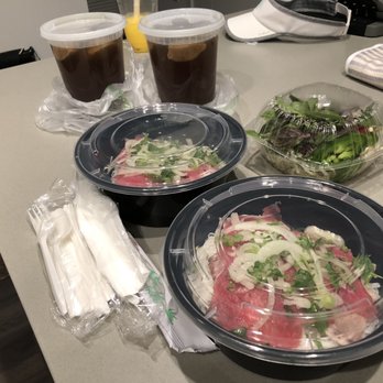 Super Super Restaurant - Pho Specialty - Vietnamese Near Me - Berkeley, California