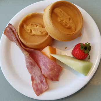 Flo's V8 Cafe - Cafes Near Me - Anaheim, California Flo's V8 Cafe - Cafes Near Me - Anaheim, California