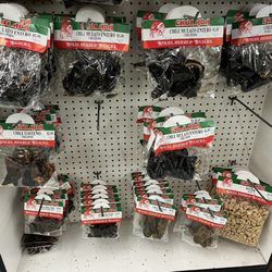 Guadalupe Market - Dried chiles