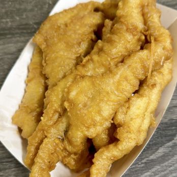 Carnaby St. Fish & Chips - 3-Piece Fish & Chips - 6/9/26 - Seafood Near Me - La Puente, California