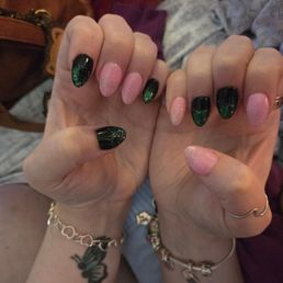 My daughter's nails done by Kevin for her night out to see Wicked the Musical!!!!