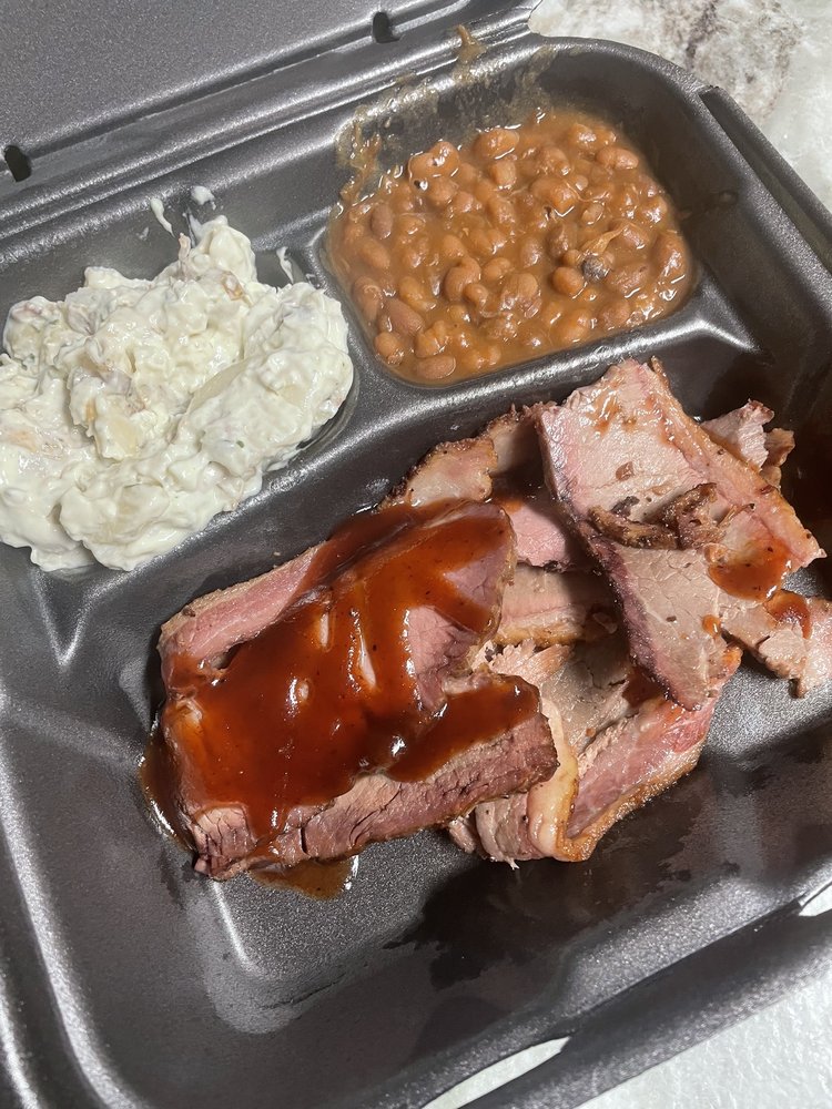 Pavillion at Snug Harbor Dredge Eats Logo