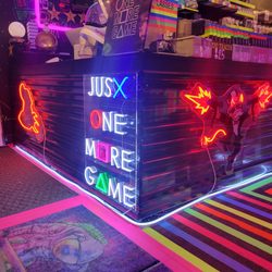 Galactic Challenge - Neon lights