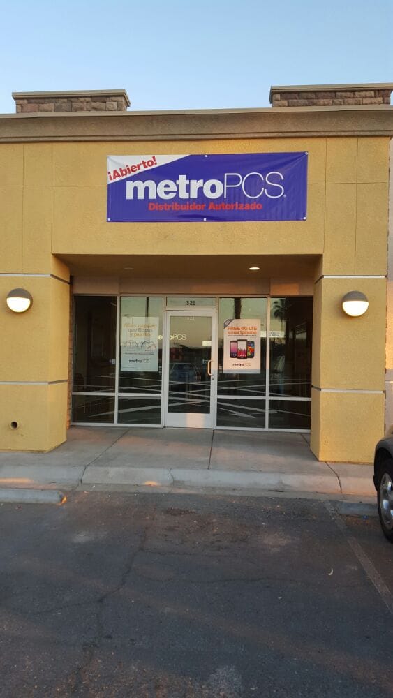 METROPCS 321 Wake Ave, El Centro, California Mobile Phones Phone