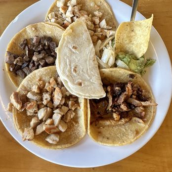 El Tizoncito - Parrillada Tizon - Mexican Near Me - Dallas, Texas El Tizoncito - Parrillada Tizon - Mexican Near Me - Dallas, Texas
