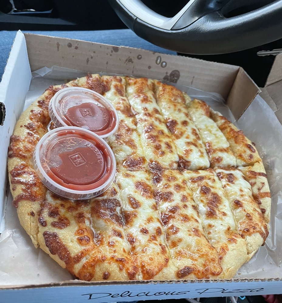 SCOOTER’S PIZZERIA Updated September 2024 13 Photos & 15 Reviews