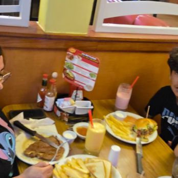 Denny's - Diners Near Me - El Segundo, California Denny's - Diners Near Me - El Segundo, California