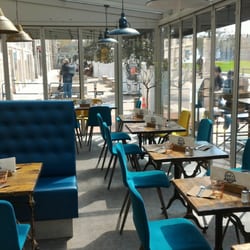 Ed's Eat & Drinks