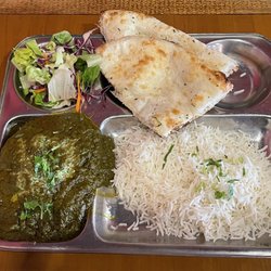 Lachi Fine Indian Cuisine - Lamb saag ($11.95)