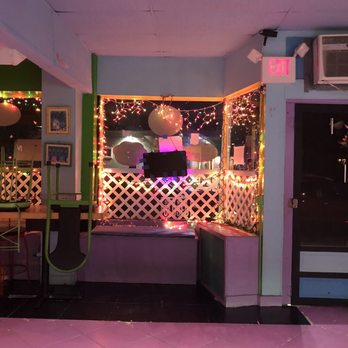 Norah's Irie - the interior of a restaurant - Caribbean Near Me - Long Branch, New Jersey