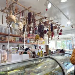 Salumeria 2703 - Counter