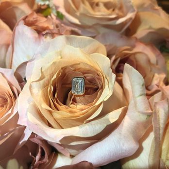 Krystynas Jewelry - Emerald diamond in rose gold bezel setting - Jewelry Near Me - Lemont, Illinois